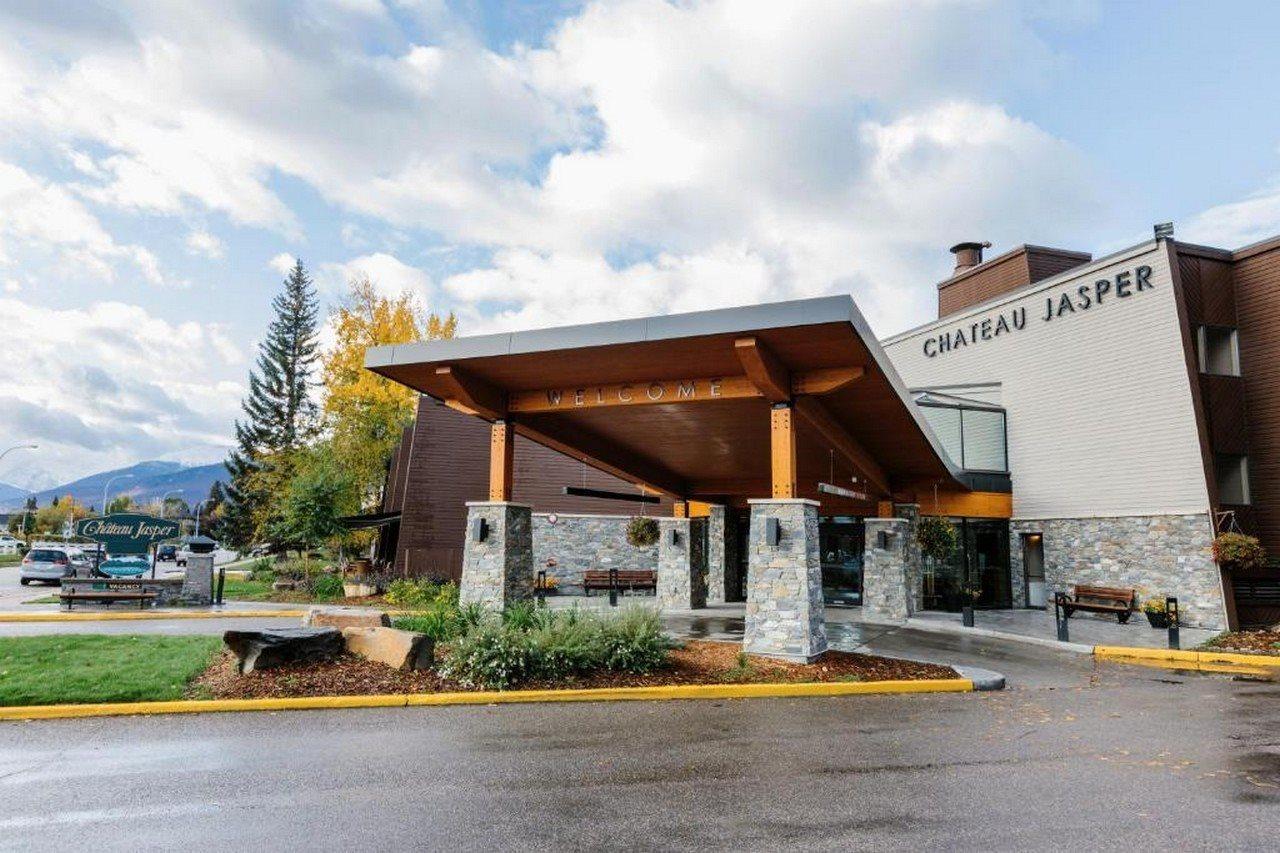 Chateau Jasper Exterior photo