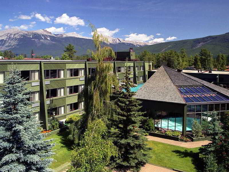 Chateau Jasper Hotel Exterior photo