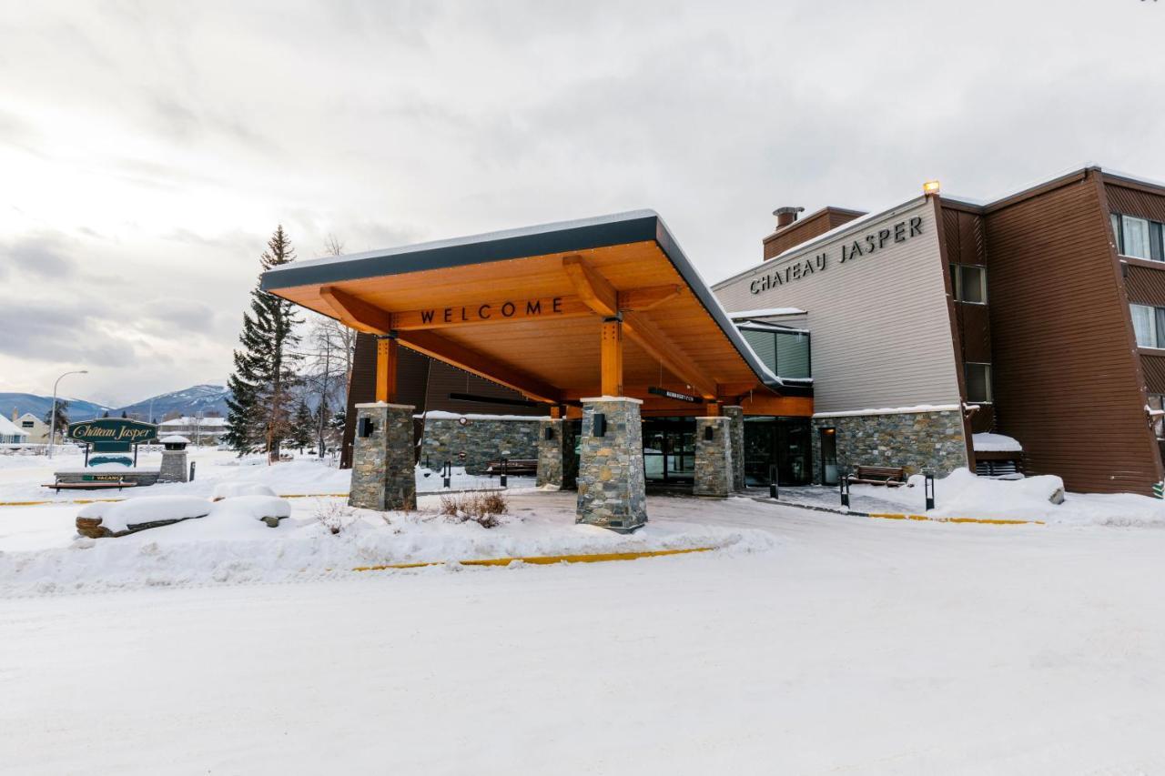 Chateau Jasper Hotel Exterior photo